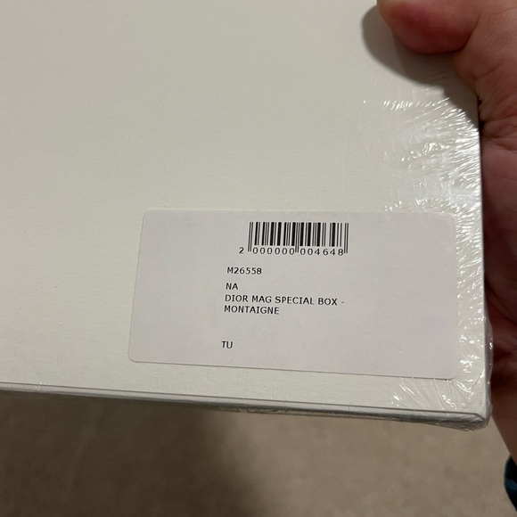 Dior coffee table book Mag Special box montaigne Brand New sealed! Home decor - Picture 7 of 7